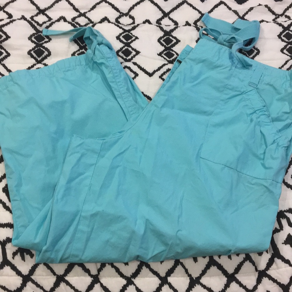 Aqua Capris Pant Size 12